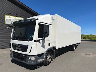 MAN TGL 12.220 Lukket kasse