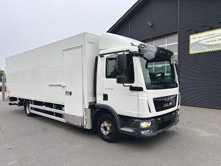 MAN TGL 12.220, Lukket kasse