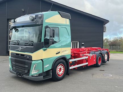 Volvo FM500 Globe, Hejs